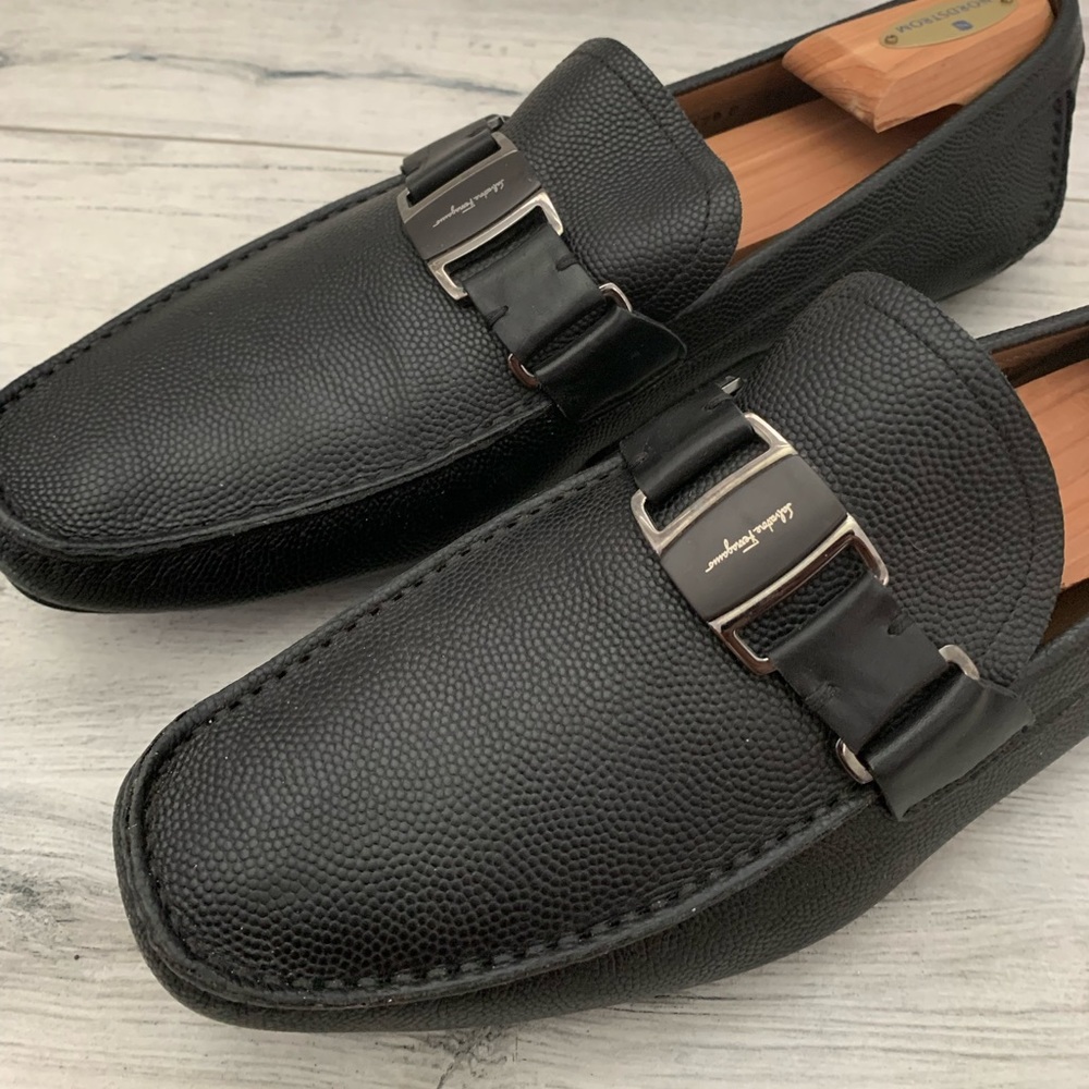 🔥 ALMOST NEW Salvatore Ferragamo Men’s Loafers BLACK 🔥